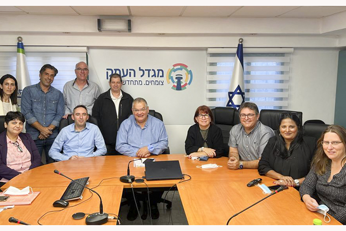 מכללה בקהילה